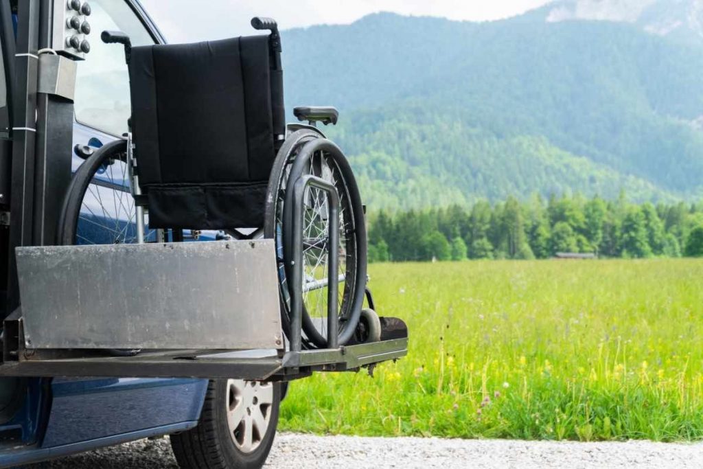 Top 3 Best Wheelchair Lifts